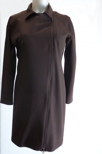 Long jacket with front zipper made of high quality microfiber fabric