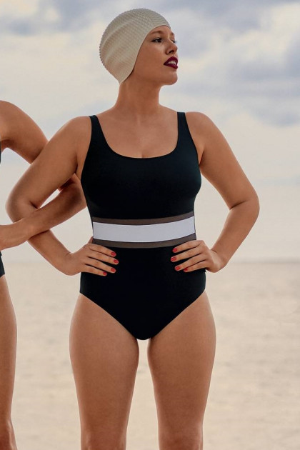 Sports ONE-PIECE swimsuit