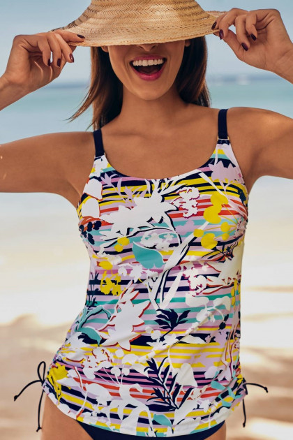 Εμπριμέ τανκίνι τοπ μαστεκτομής χωρίς μπανέλες. Κολακεύει το σώμα