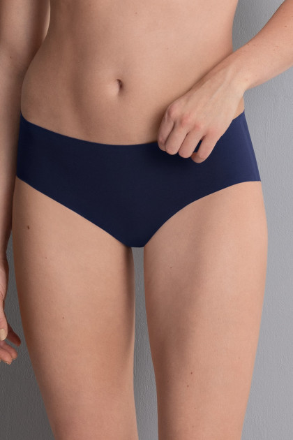 Hipster slip without seams made of soft elastic fabric