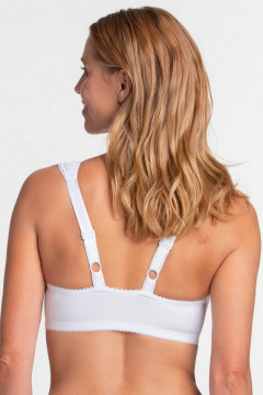 Cotton Ease front-closure non wired bra with wide straps