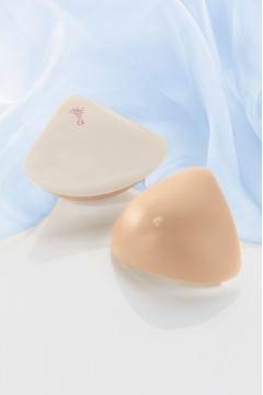 Total mastectomy silicone PROSTHESIS