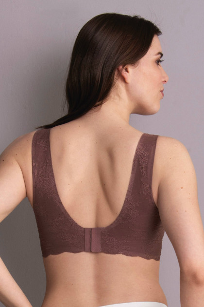 Δαντελένιο σουτιέν bralette χωρίς μπανέλες χωρίς ραφές. Σμιλεύει το στήθος