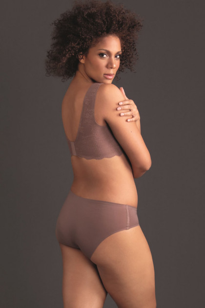 Δαντελένιο σουτιέν bralette χωρίς μπανέλες χωρίς ραφές. Σμιλεύει το στήθος