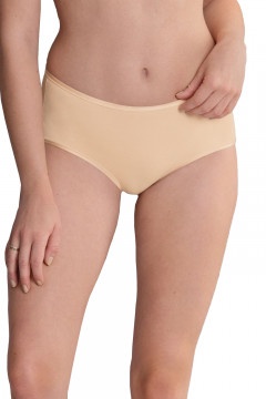 Comfortable slip that hugs the belly and sides. In all sizes