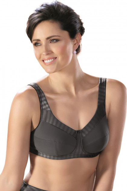 Stable non-wired microfiber bra with comfortable straps