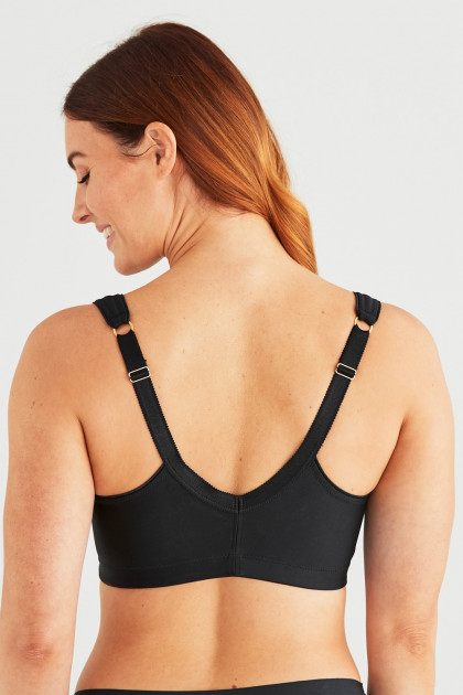 Clean curves non-wired front fastening soft bra