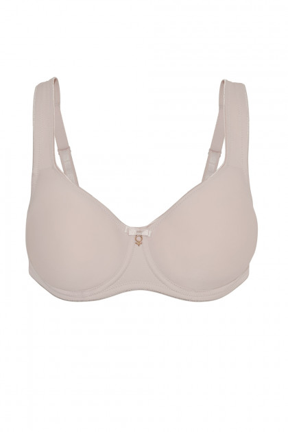 Elegant underwired bra with preformed cups