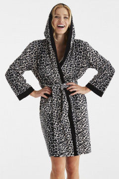 Hooded velvet robe in leopard design