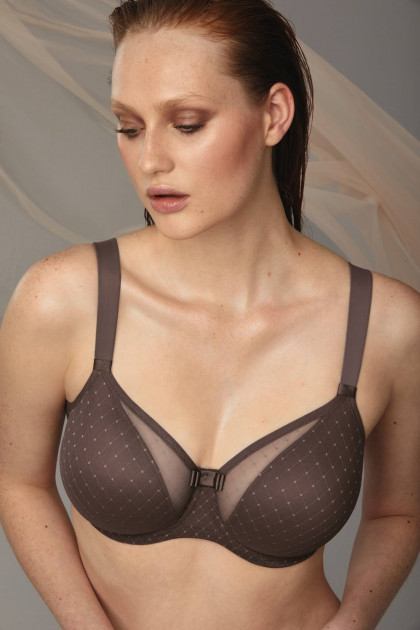 EVE stylish, functional underwire bra with moulded cups