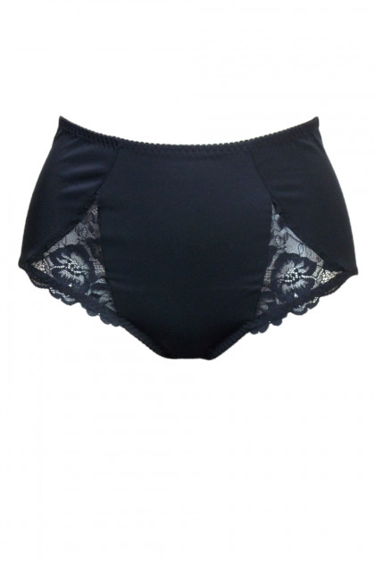 Άνετο και απαλό σλιπ με δαντέλα στα πλαϊνά. Καλύπτει και τις εύσωμες σιλουέτες