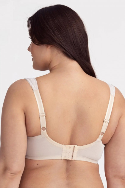 Dotty delicious lace underwired bra