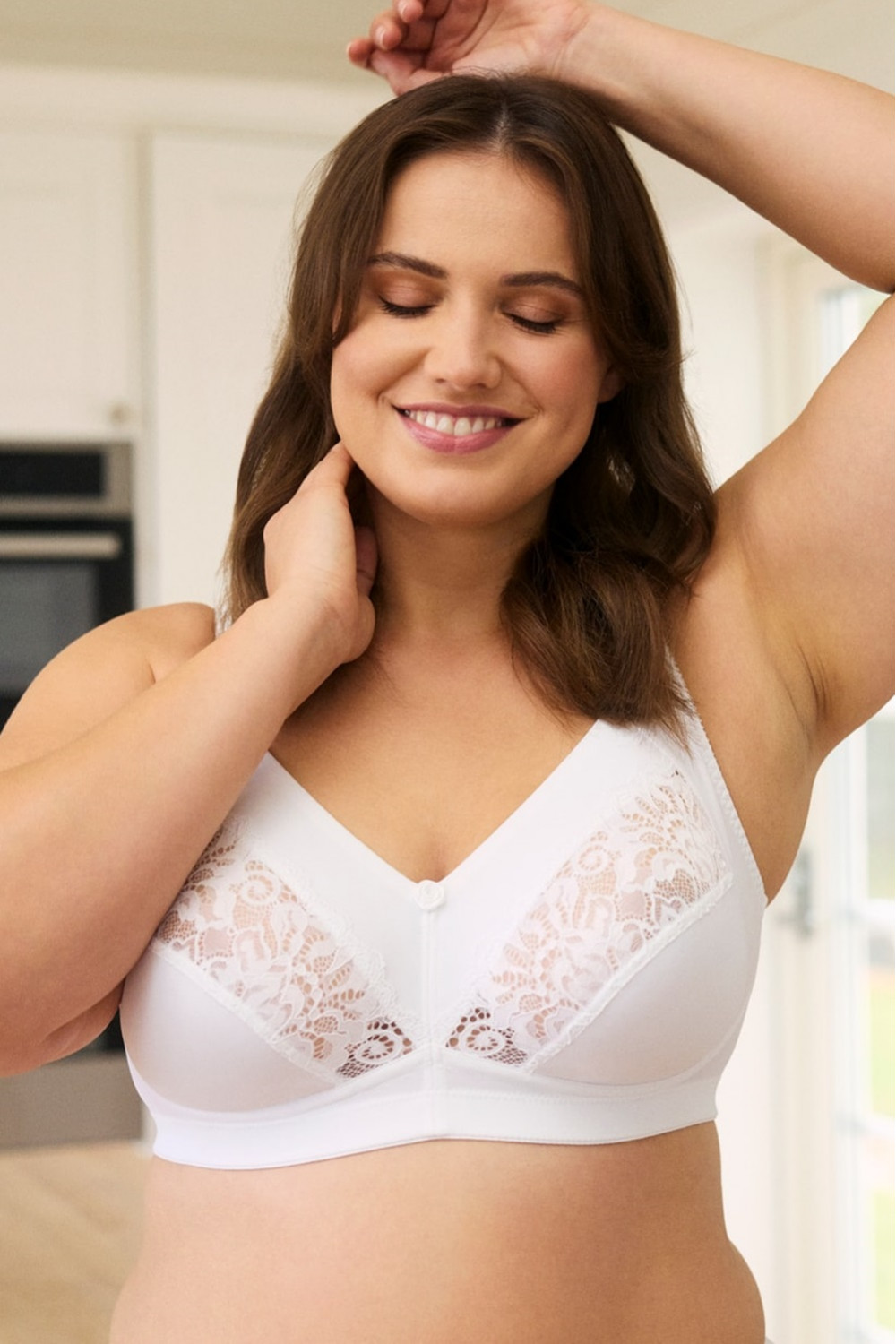 Plus Size, Firm support, Non wired, Lace, Non Padded, Full Cup Bra