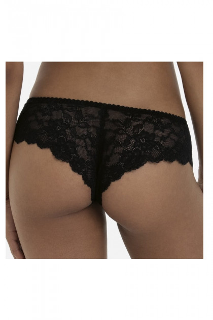 Sexy, brazilian-type slip with lovely lace