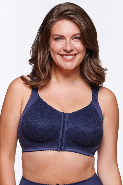 Non-wired front-closing bra with lace for women with larger bust