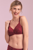 Luxurious and feminine non-wired mastectomy bra