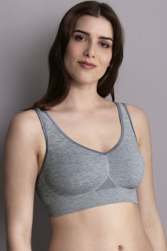 Every-day, seamless non-wired mastectomy bra