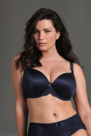 Luxury underwired bra with moulded cups