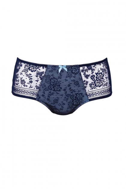 Romantic high-waisted slip made of durable lace and microfiber fabric