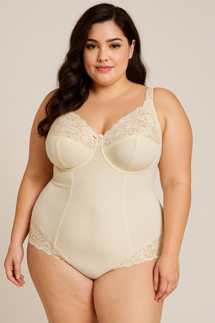 Luxury underwired body with lace, ideal for plus size silhouettes