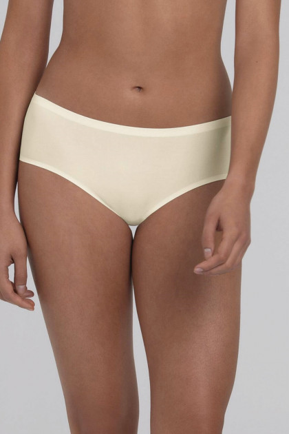 Hipster slip without seams made of soft elastic fabric