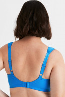 Stable, cotton rich non-wired bra with big lace cups