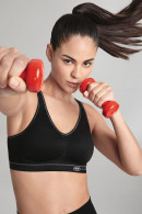 Firm Support - Light & Firm non-wired sports bra