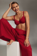 SELMA - Underwire bra with lace and Swarovski crystal on low neckline