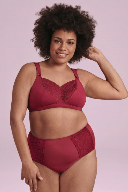 Non wired mastectomy bra with lace