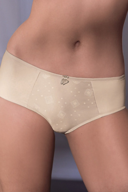 Hipster that does not press the thighs and flatters the belly