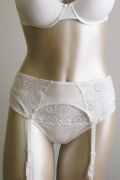 Garters with lace