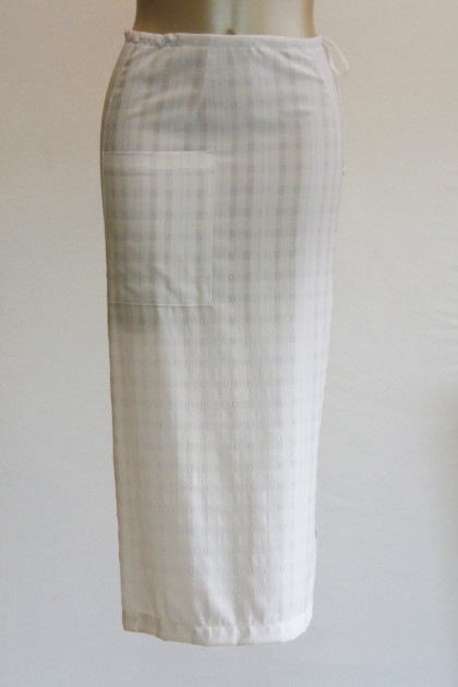 ΦΟΥΣΤΑ μακριά