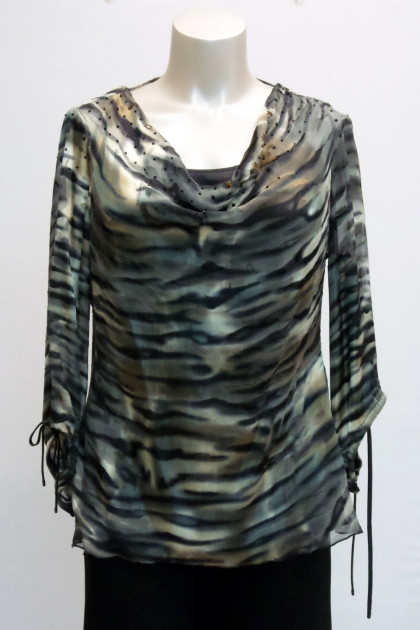 ΠΟΥΚΑΜΙΣΑ εμπριμέ