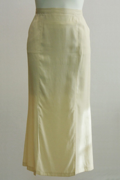 ΦΟΥΣΤΑ μακριά