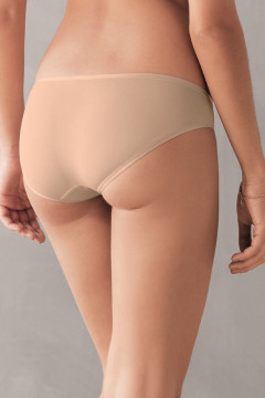 Comfortable slip made of fine microfiber for every day. Very soft and durable.