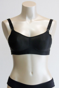 Soft nonwired nursing bra with wide opening