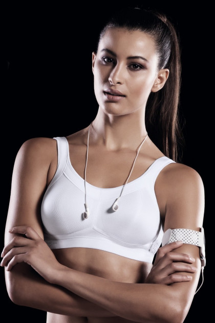 Maximum support MOMENTUM non-wired sports bra