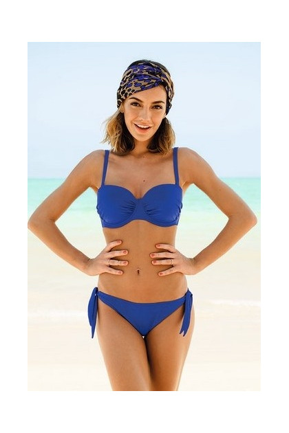 Κομψό, πρακτικό μπικίνι τοπ με μπανέλες. Φοριέται και ως strapless