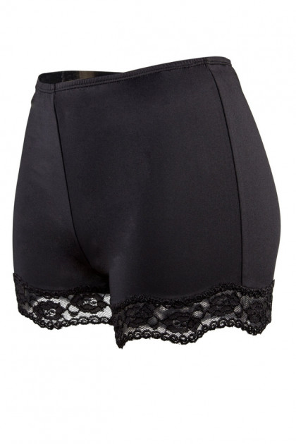 Elegant slip with fine lace trim