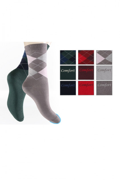 Κάλτσες (σε συσκευασία 3 τεμαχίων). Βαμβακερές, σχέδιο με ρόμβους και μονόχρωμες