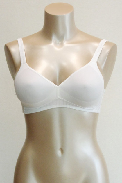 Pregnancy bra with discreet jacquard print