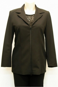 Timeless jacket with zipper and lapel