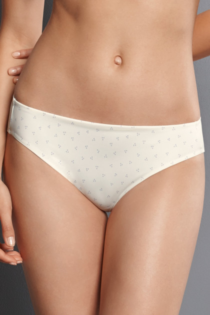 Comfortable slip made of double microfiber fabric that fits perfectly