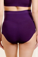 High-waist pregnancy slip without seams. With lace on the sides