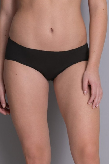 Hipster slip without seams made of soft elastic fabric