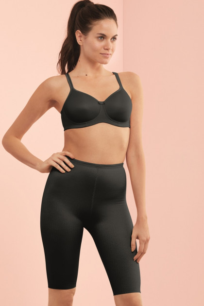 Seamless panty with long legs made of compressionfabric 3D