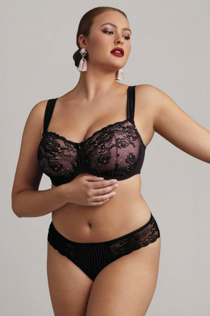 Lace string made of soft microfiber